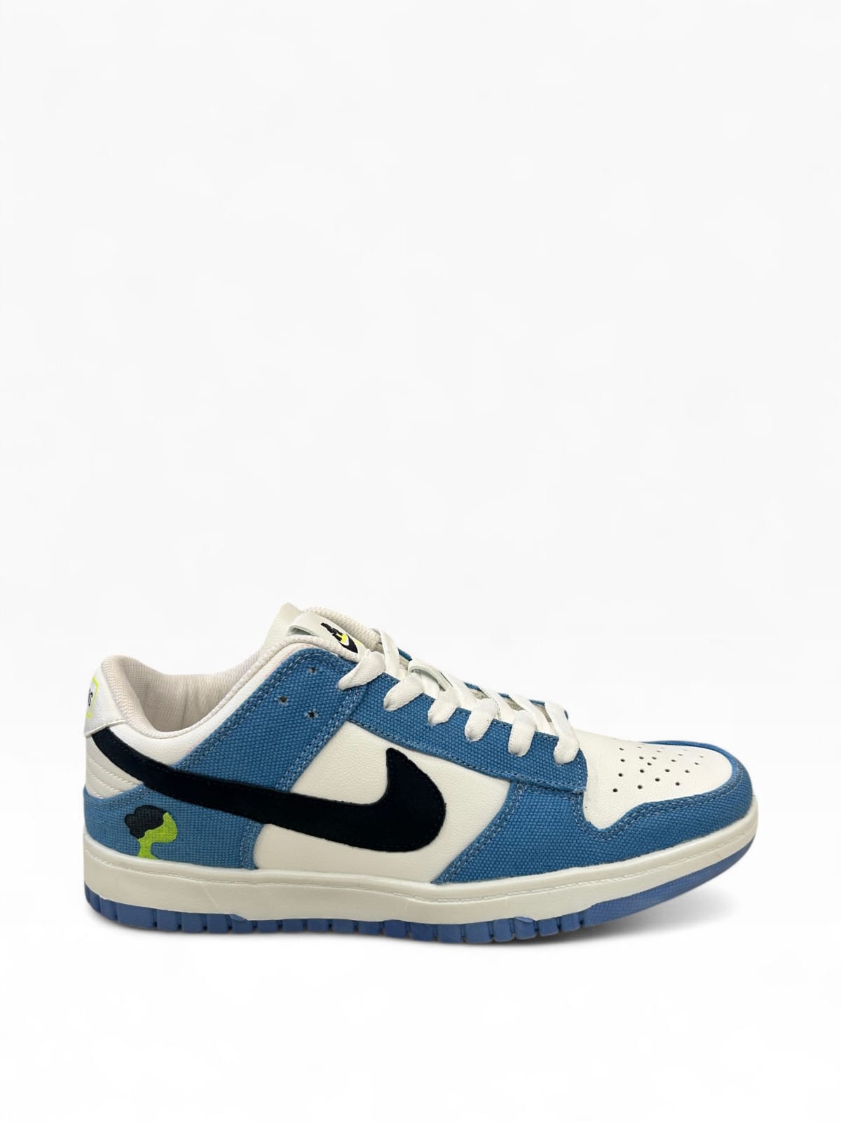 Nike SB Dunk Low "Blue Canvas"